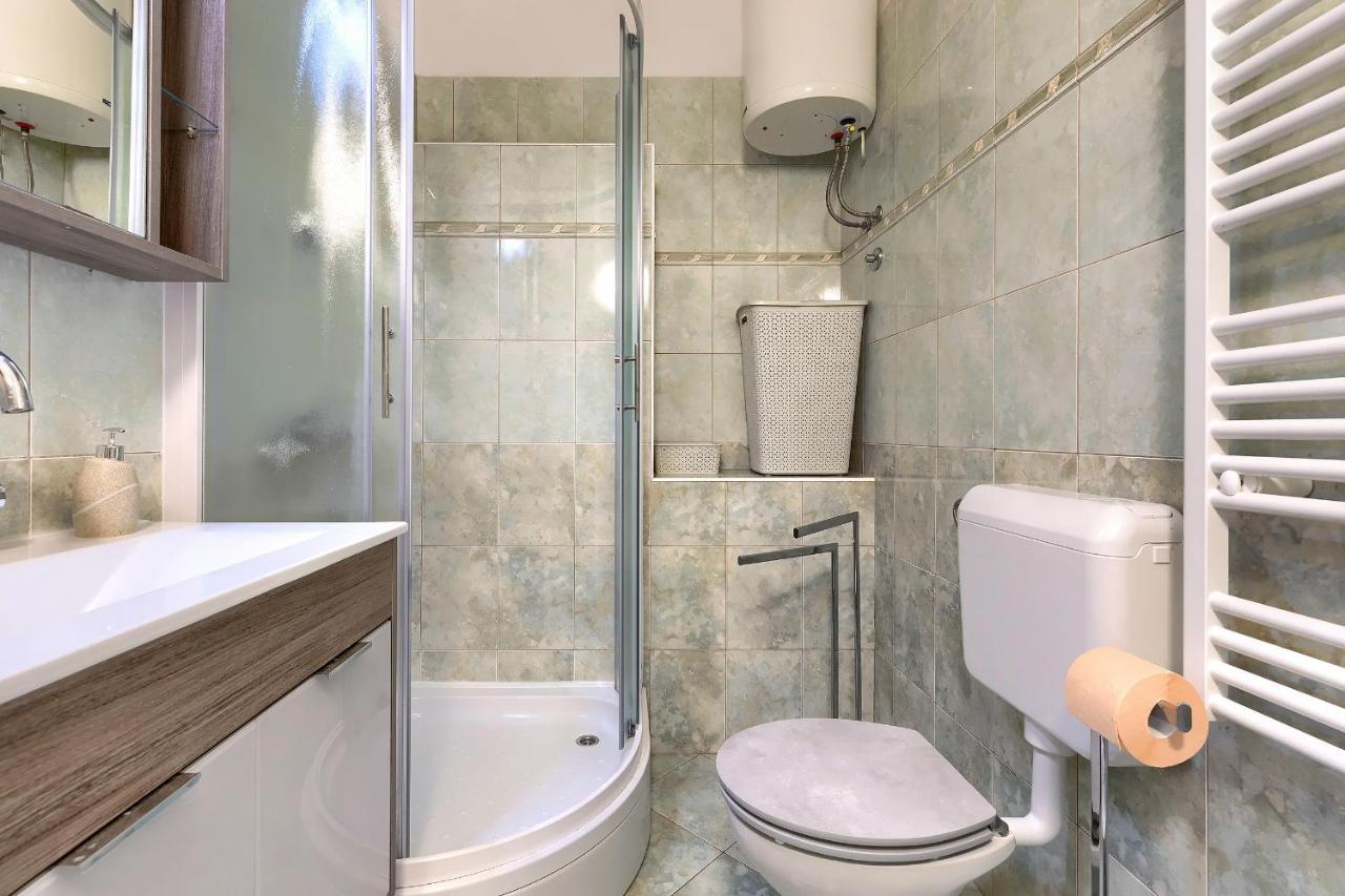 Stylish Flats With Two Bedrooms In Premantura Eksteriør bilde