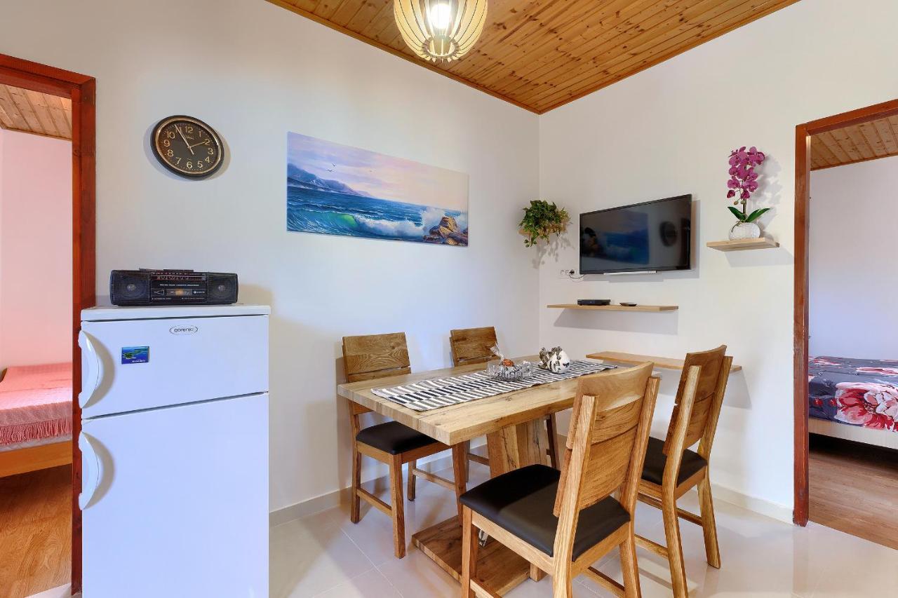 Stylish Flats With Two Bedrooms In Premantura Eksteriør bilde